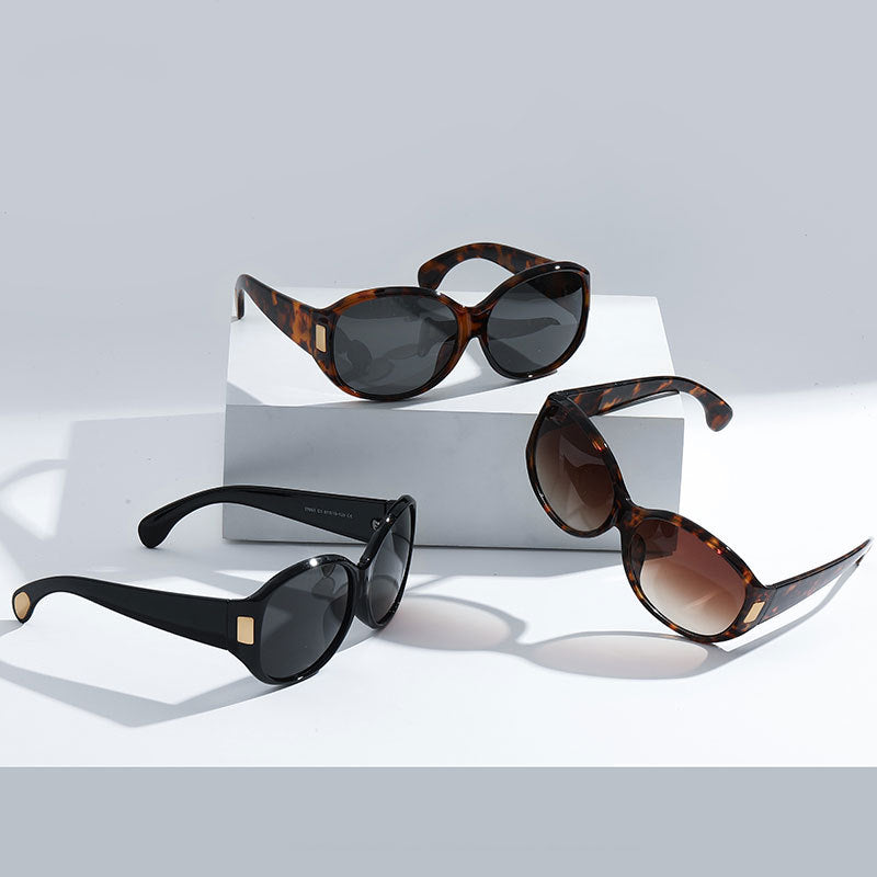 Tortoiseshell Oversized Retro Sunglasses